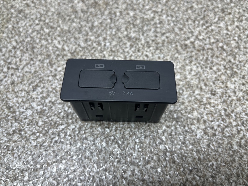 USB Разъем 3725300U3400