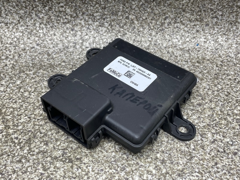 Блок управления камерой LJ6T19H423AA