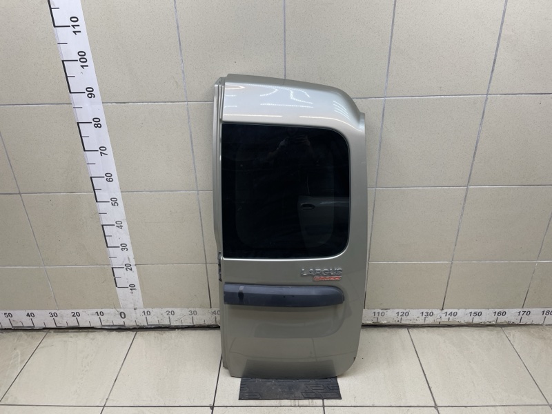 Дверь багажника 901005637R