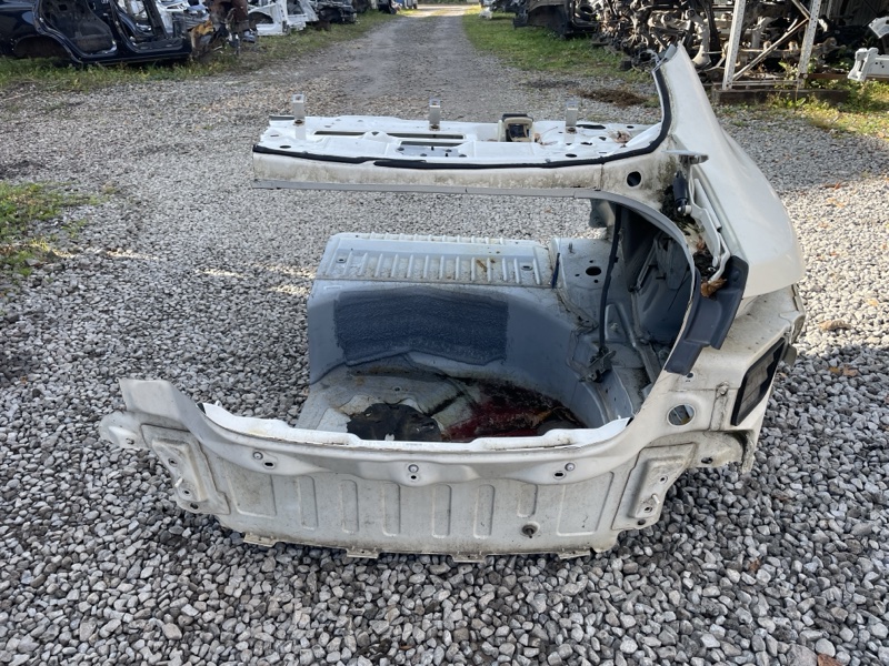 Панель кузова задняя C2Z4559