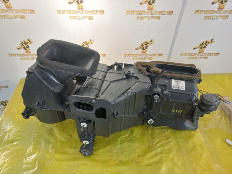 Корпус печки WRANGLER 2004 TJ ED1
