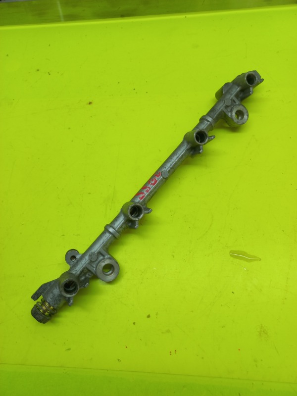 Топливная рейка RAV 4 1998 10 3Sge