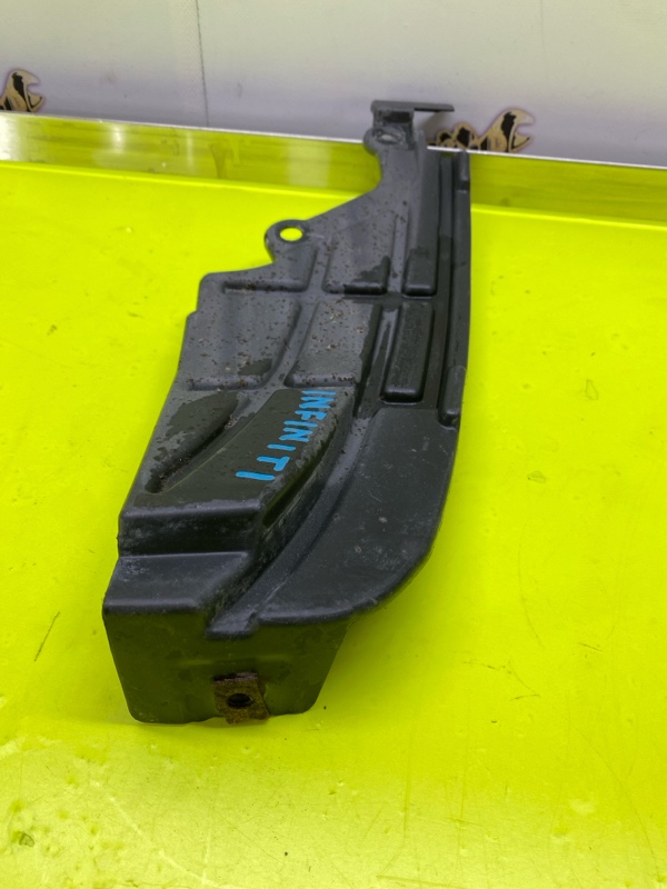 Подкрылок задний левый INFINITI FX35 PZ50 VQ35 Подкрылок задний левый INFINITI FX35 PZ50 VQ35