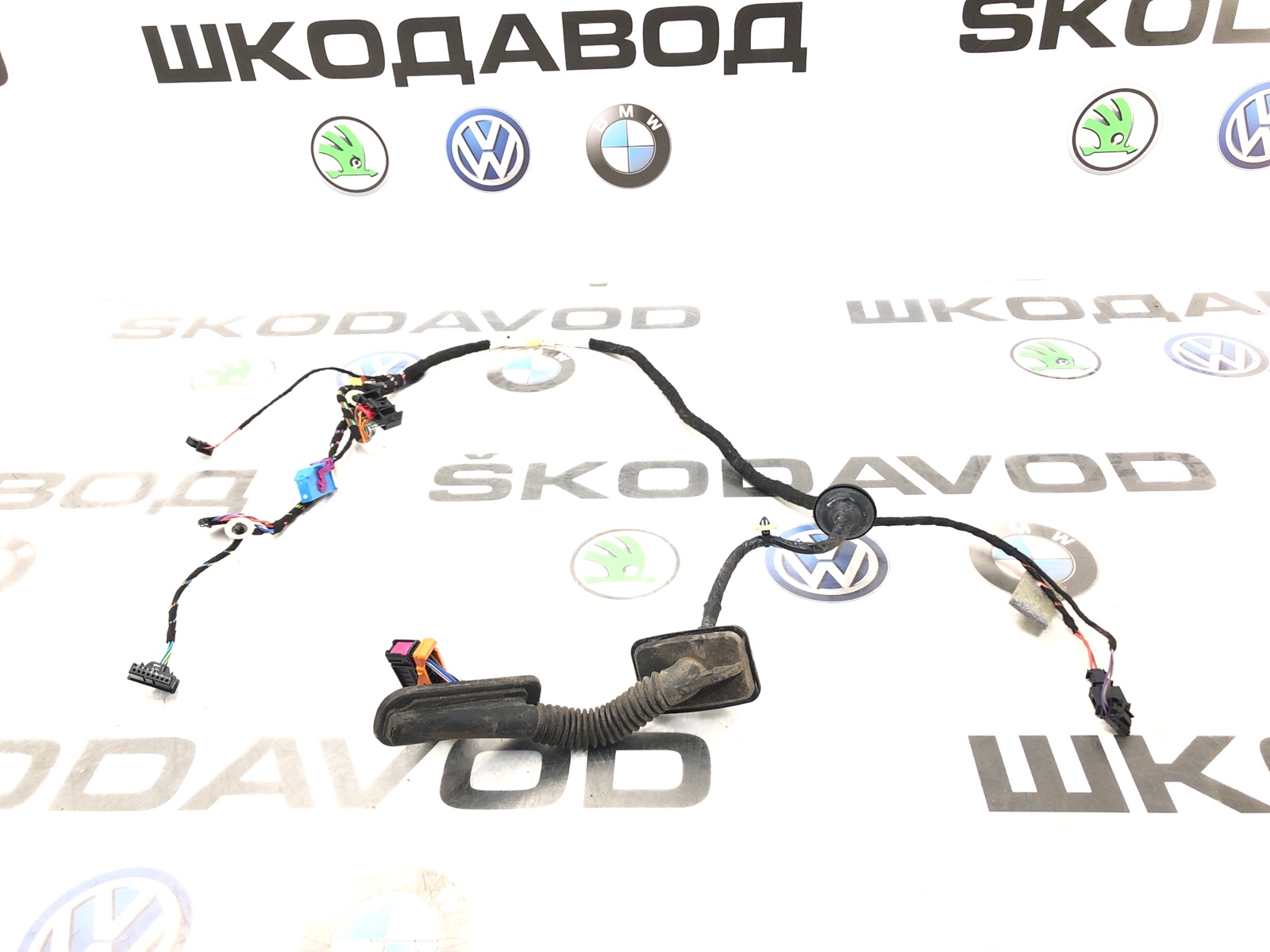 Проводка двери передняя правая Skoda Yeti 2014 5L 2.0 CFJA 5L0971121ER Б/У