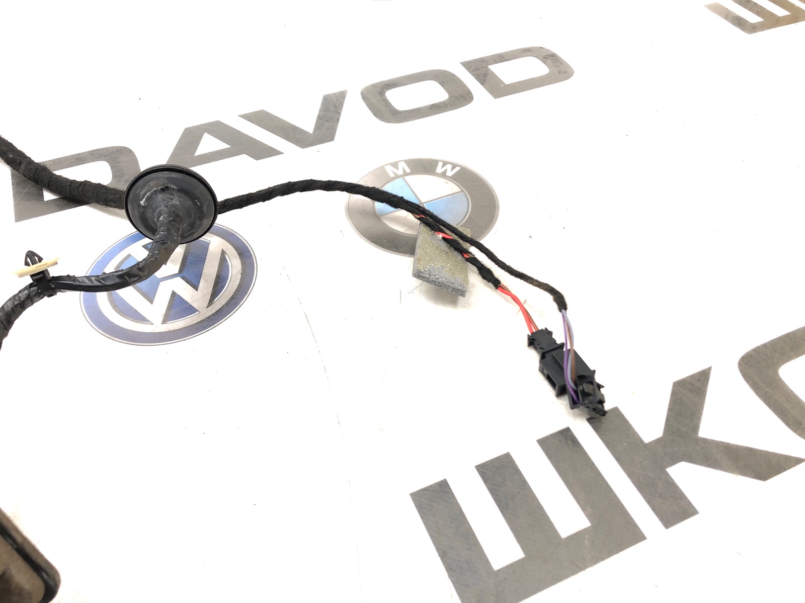 Проводка двери передняя правая Yeti 2014 5L 2.0 CFJA