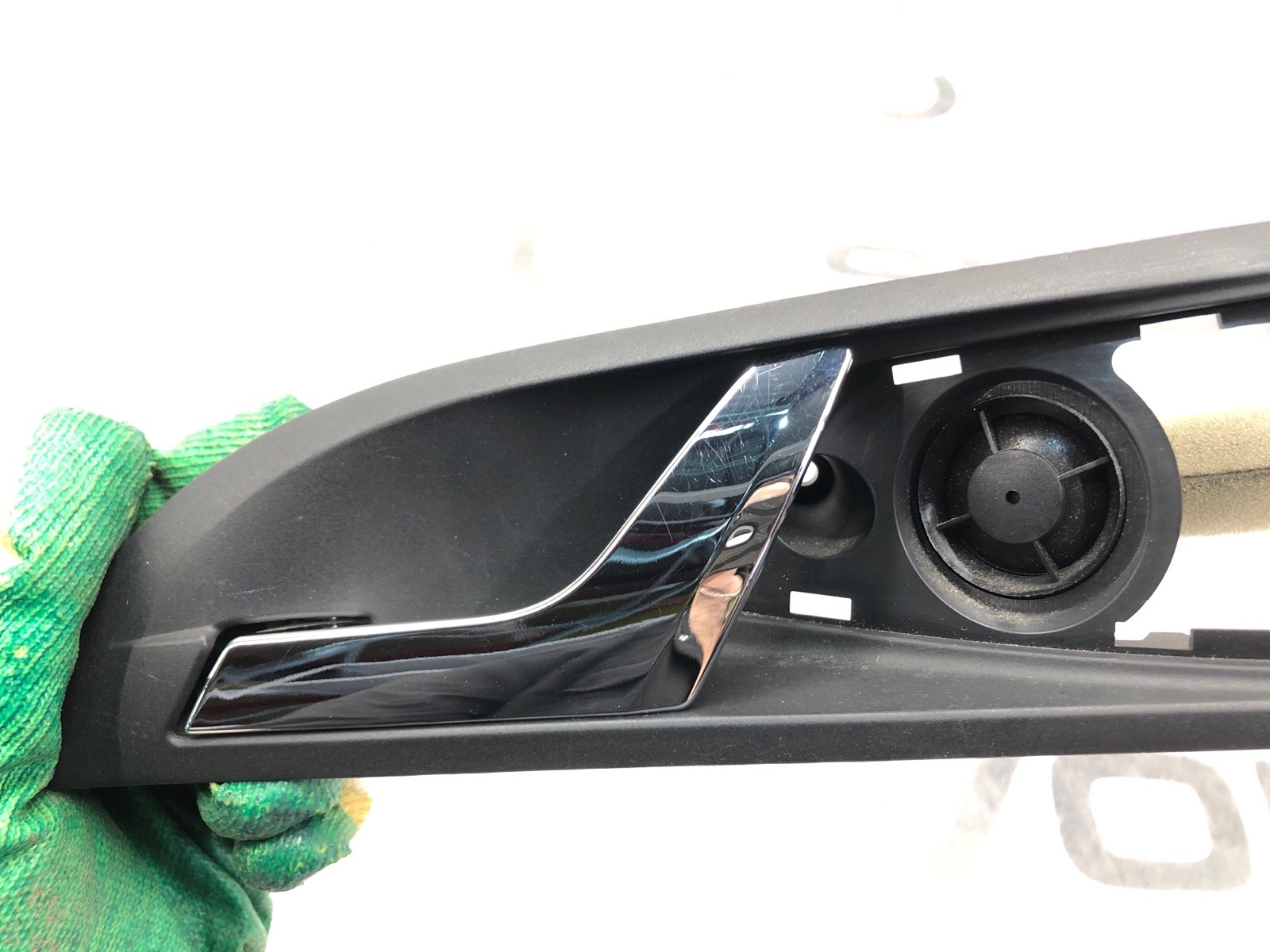 Ручка двери внутренняя передняя левая Yeti 2014 5L 2.0 CFJA