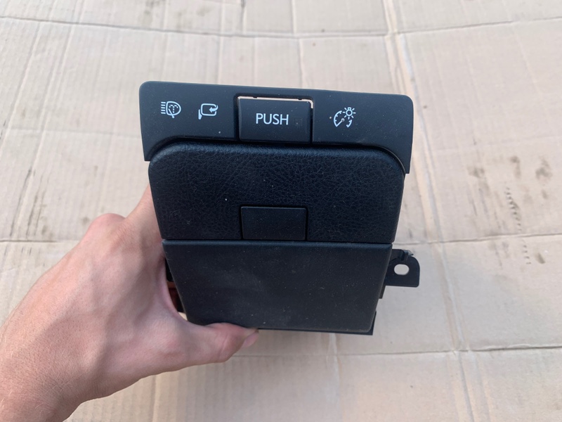 Блок кнопок Lexus GS450h седан 84010-30650 контрактная