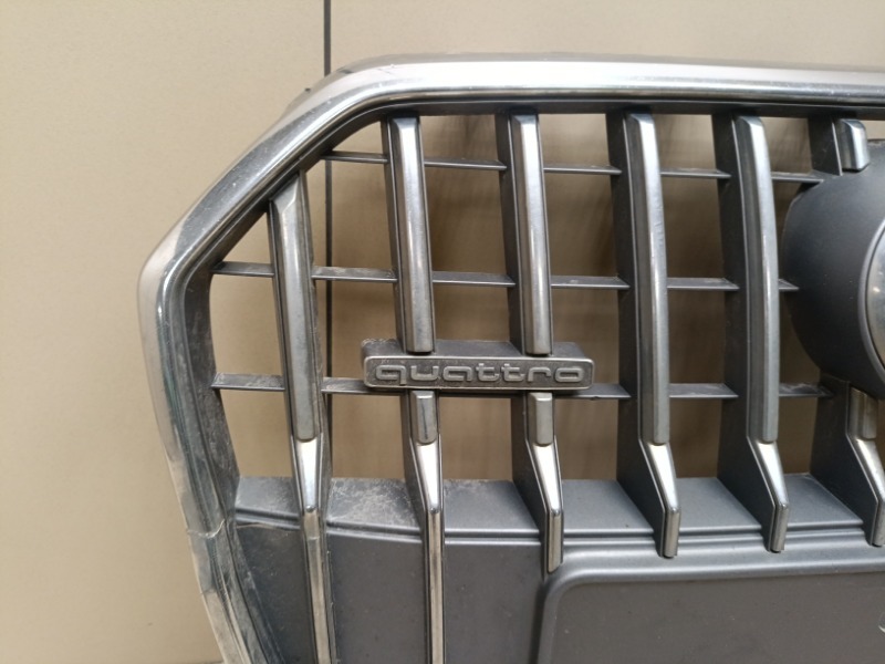 Решетка радиатора Audi A6 QUATTRO