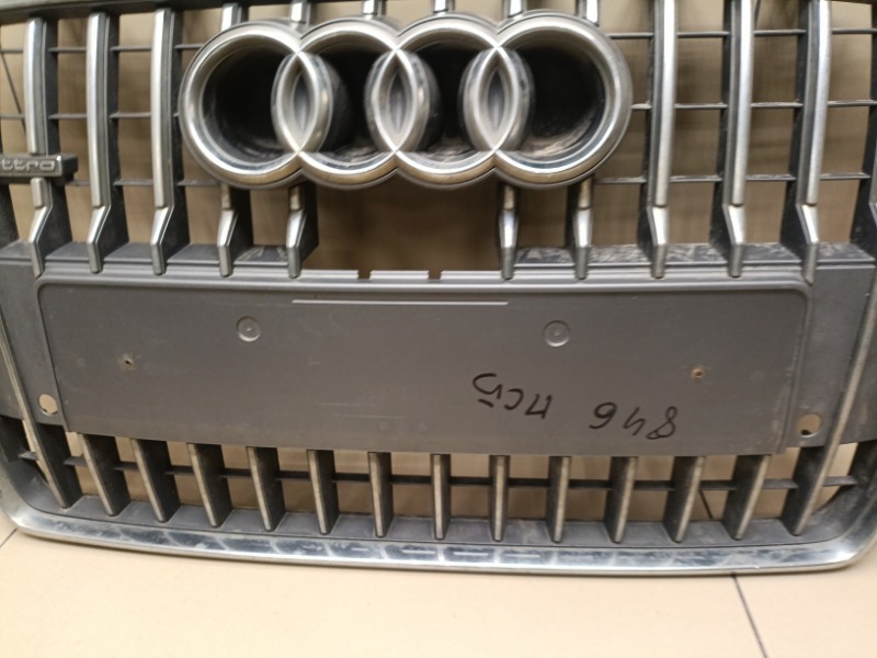 Решетка радиатора A6 QUATTRO 2017