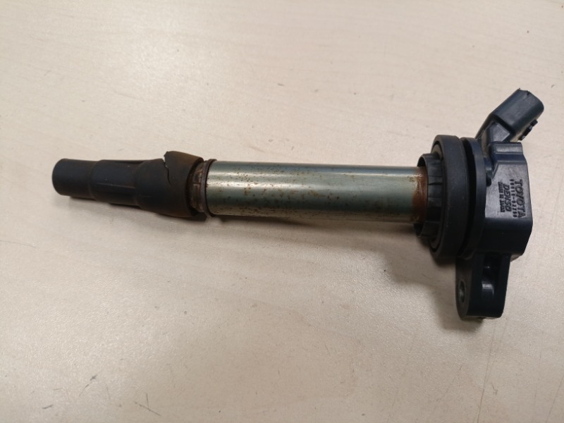 Катушка зажигания TOYOTA COROLLA 10 поколение 2007 1ZRFE 1600CC 9091902252 Б/У