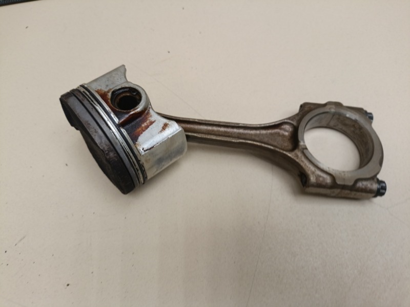 Шатун TOYOTA COROLLA 10 поколение 2007 1ZRFE 1600CC 1320139185 Б/У