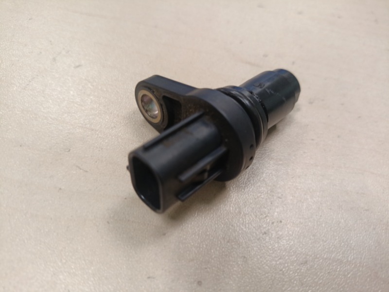 Датчик положения распредвала TOYOTA COROLLA 10 поколение 1ZRFE 1600CC