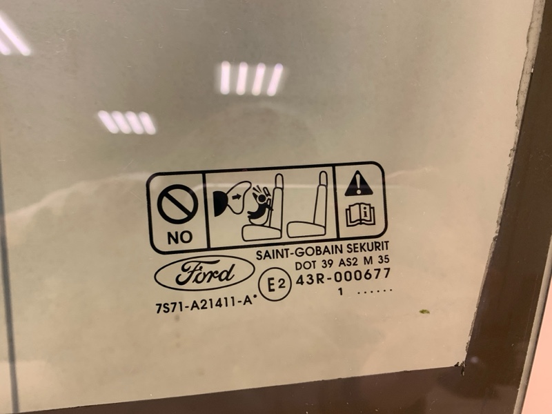 Стекло двери переднее левое MONDEO 2011 2.3L Duratec-HE (160PS) - MI4