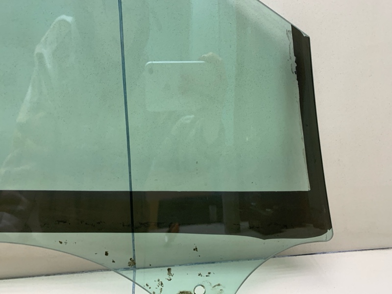 Стекло двери переднее левое MONDEO 2011 2.3L Duratec-HE (160PS) - MI4