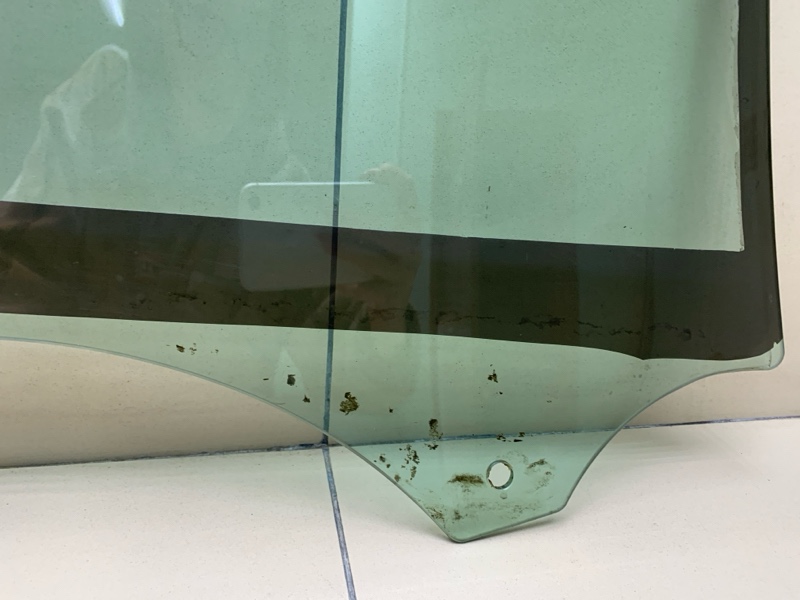 Стекло двери переднее левое MONDEO 2011 2.3L Duratec-HE (160PS) - MI4