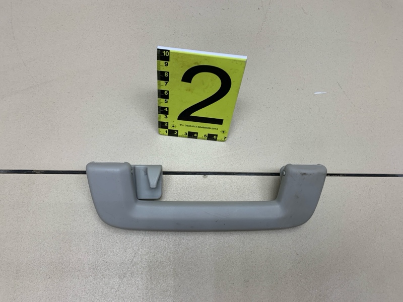 Ручка внутренняя потолочная задняя MONDEO 2011 2.3L Duratec-HE (160PS) - MI4 Ручка внутренняя потолочная задняя MONDEO 2011 2.3L Duratec-HE (160PS) - MI4