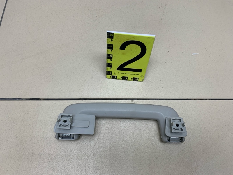 Ручка внутренняя потолочная задняя MONDEO 2011 2.3L Duratec-HE (160PS) - MI4 Ручка внутренняя потолочная задняя MONDEO 2011 2.3L Duratec-HE (160PS) - MI4