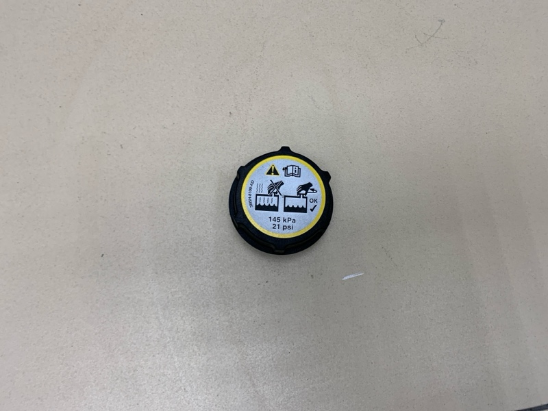 Крышка расширительного бачка FORD MONDEO 2011 2.3L Duratec-HE (160PS) - MI4 1301104 Б/У