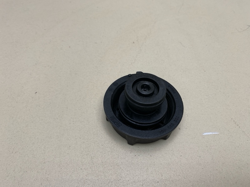 Крышка расширительного бачка MONDEO 2011 2.3L Duratec-HE (160PS) - MI4