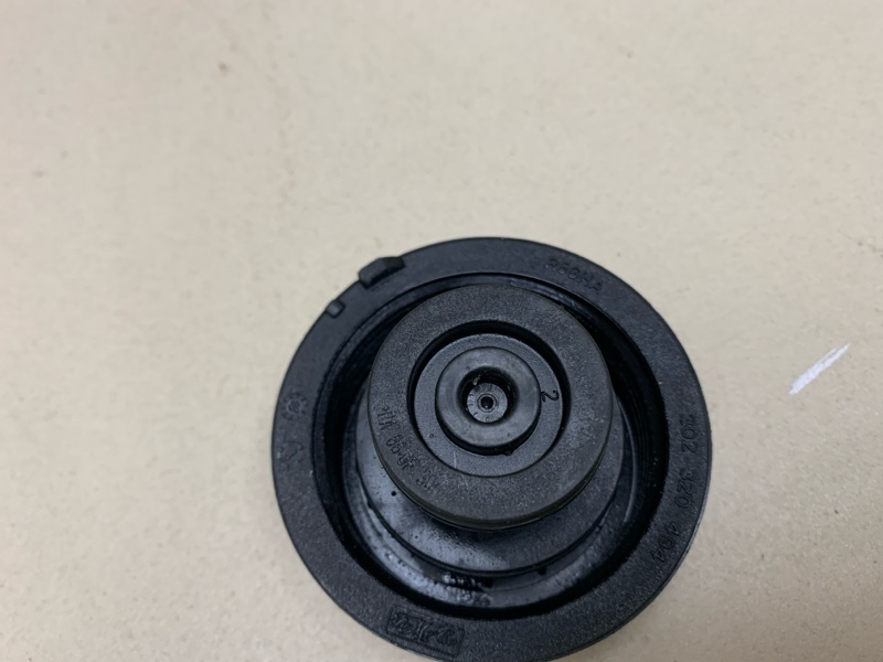 Крышка расширительного бачка MONDEO 2011 2.3L Duratec-HE (160PS) - MI4