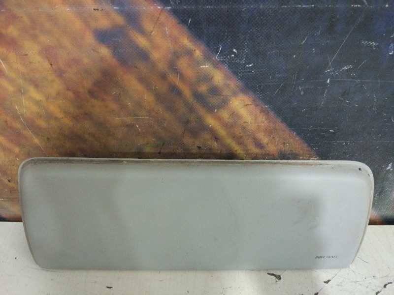 Декоративная накладка Escalade 2002 LQ9