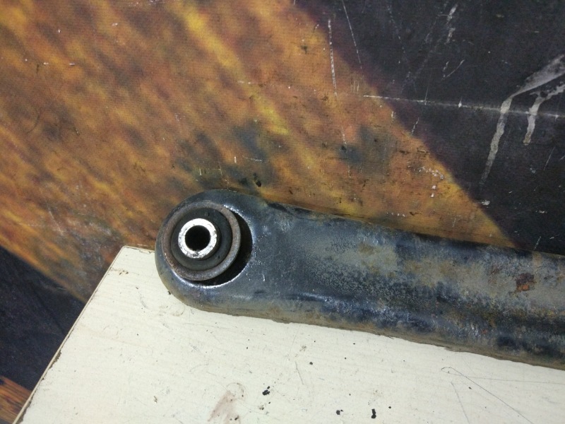 Рычаг подвески задний Escalade 2002 LQ9