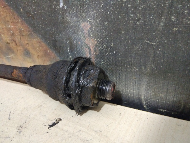 Тяга рулевая с наконечником Cadillac Escalade LQ9