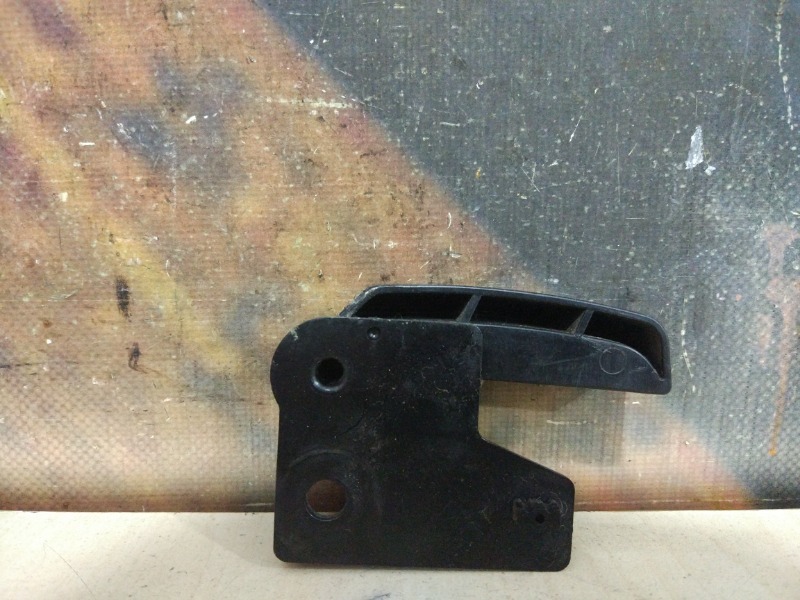 Ручка открытия капота Cadillac Escalade LQ9