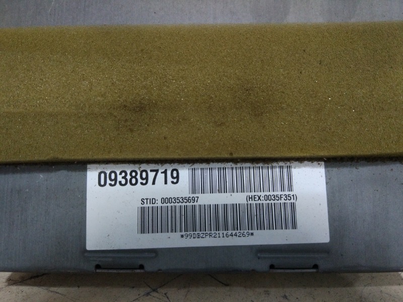 Блок коммуникации Escalade 2002 LQ9