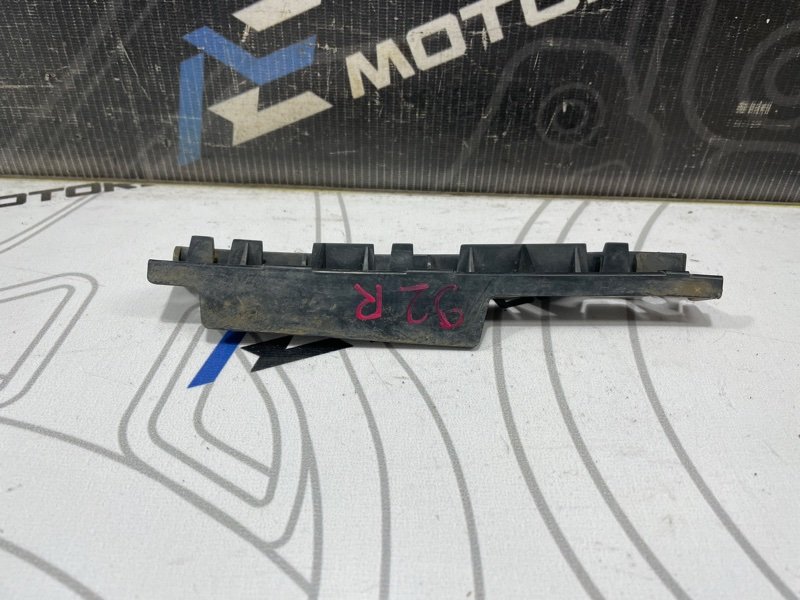 Крепление крыла правое 5-Series 2006 E60 N62B48B