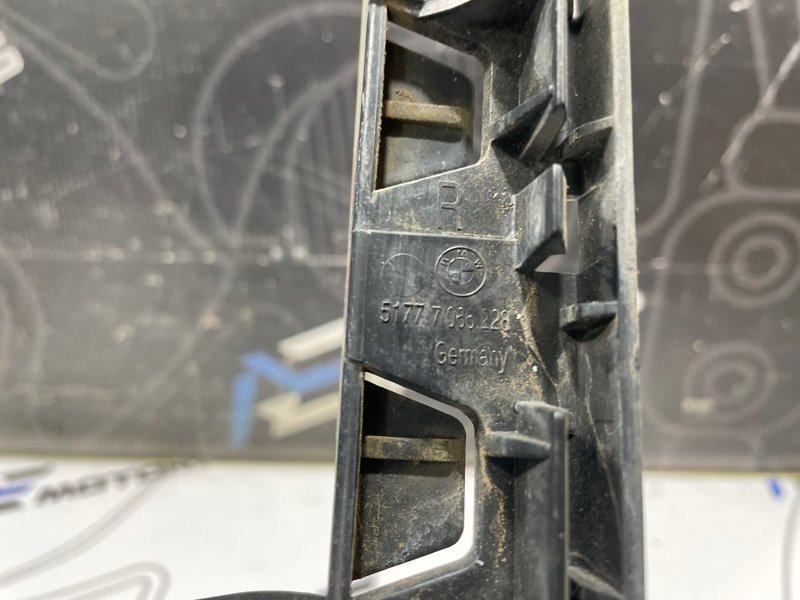 Крепление крыла правое 5-Series 2006 E60 N62B48B