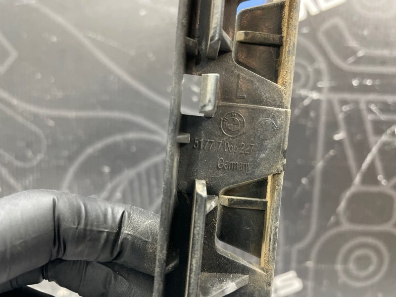 Крепление крыла левое 5-Series 2006 E60 N62B48B