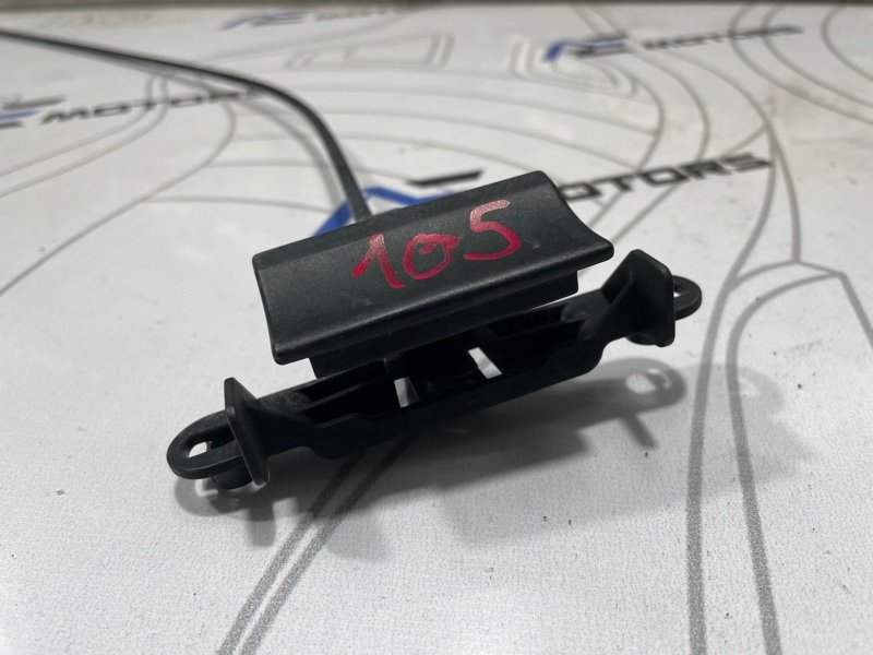 Трос капота X5 2010 E70 N55B30A