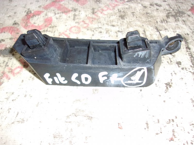 Крепление бампера Honda Fit GD1, GD2, GD3, GD4 L13A 2003 переднее правое