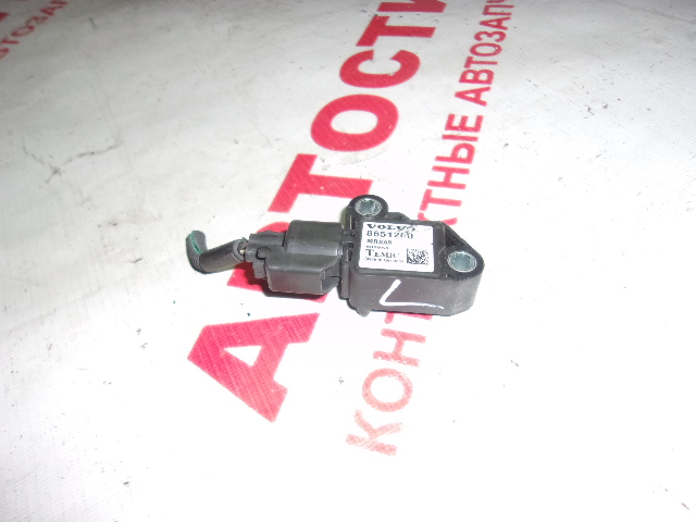 Датчик srs Volvo V50 MW, MW20, MW38, MW43, MW50, MW58, MW66, MW67, MJ67, MW75, MW76, MW77, MW84 B5244S5 2005 левый