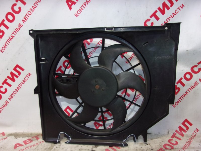 Диффузор радиатора Bmw 3-Series E46 N46B20A 2004