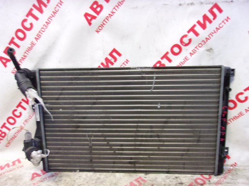 Радиатор основной Volkswagen Golf MK5 CAXA 2003-2007