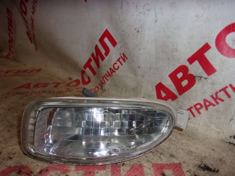 Туманка Toyota Estima AHR10W 2AZ-FXE 2003-2005 ДЕФЕКТ передняя левая