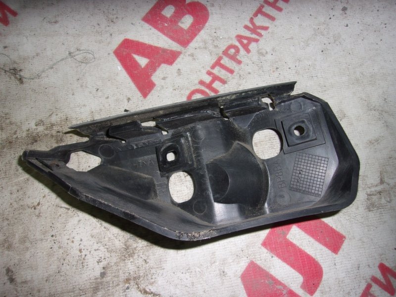 Крепление бампера Volvo V50 MW38 B5244S4 2012 переднее правое