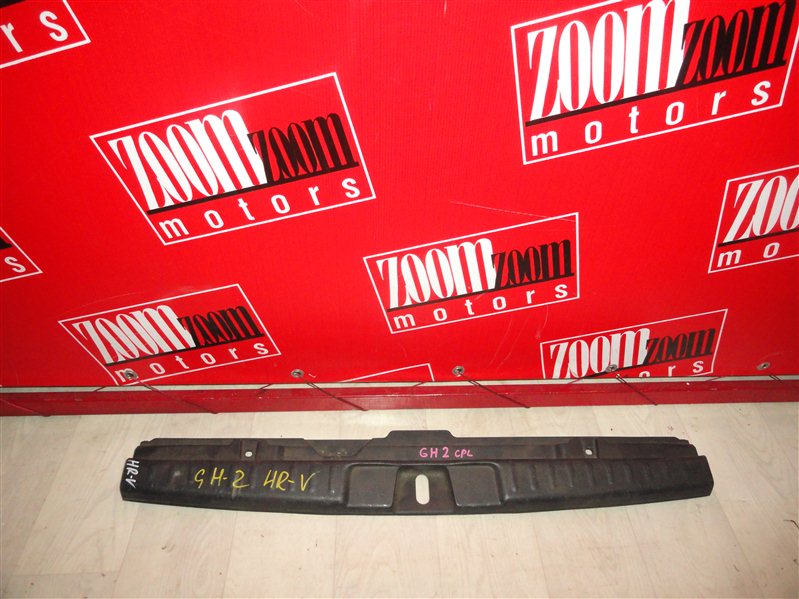 Накладка багажника Honda Hr-V GH3 D16A 1998 задняя черный (б/у)