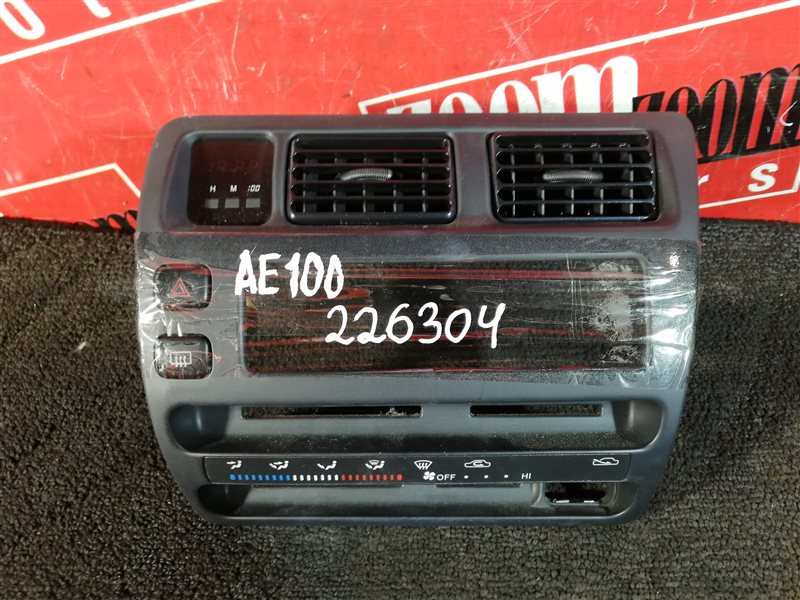 Консоль панели приборов Toyota Sprinter AE100 5A-FE 1992 (б/у)