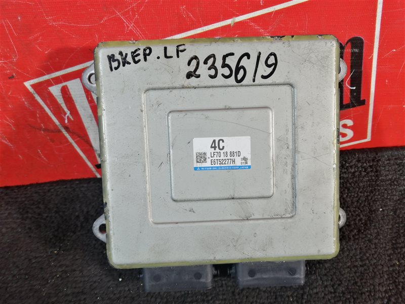Компьютер (блок управления) Mazda Axela BKEP LF-DE 2003 LF70, 18881D, E6T52277H (б/у)