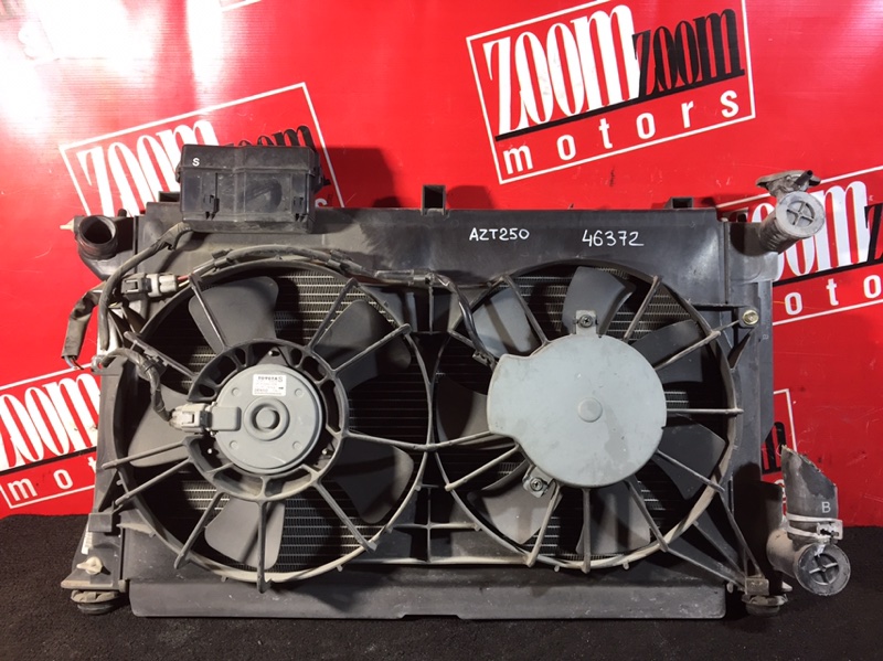 Радиатор двигателя Toyota Avensis AZT250 1AZ-FSE 2002 (б/у)