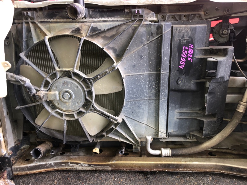 Радиатор двигателя Toyota Passo Sette M502E 3SZ-VE 2008 (б/у)