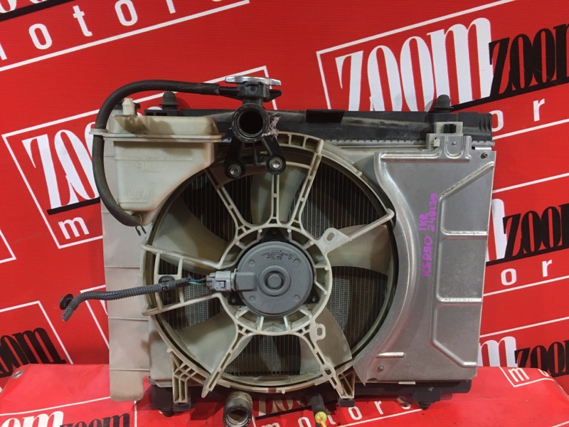 Радиатор двигателя Toyota Vitz KSP90 1KR-FE 2005 передний (б/у)
