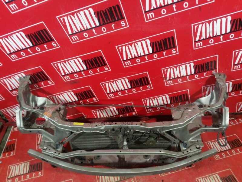 Рамка радиатора Nissan Wingroad WFY11 QG18DE 2002 передняя серебро (б/у)