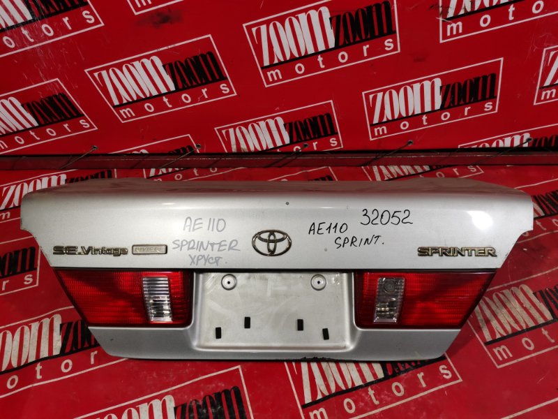 Крышка багажника Toyota Sprinter AE110 1998 задняя серебро (б/у)