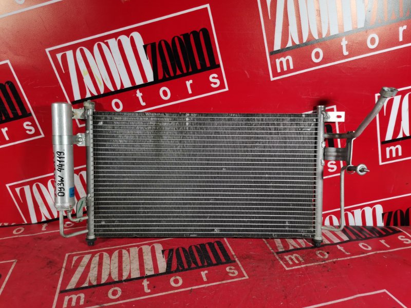 Радиатор кондиционера Mazda Demio DY3W ZJ-VE 2002 передний (б/у)