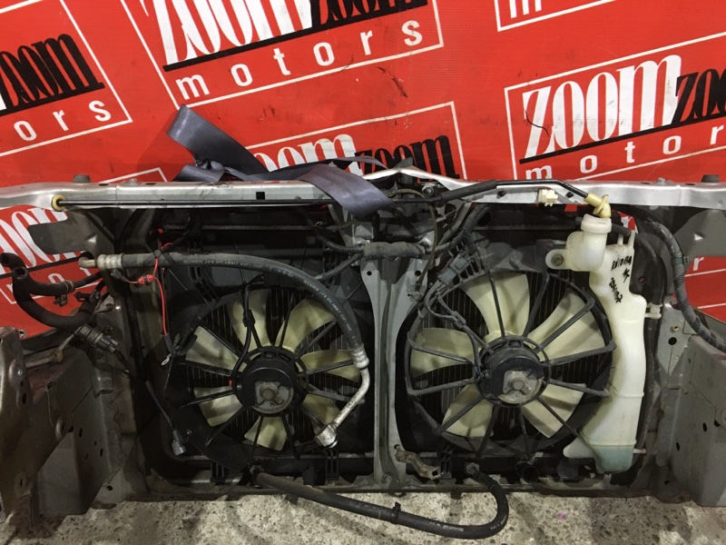 Радиатор двигателя Honda Stream RN1 D17A 2000 передний (б/у)