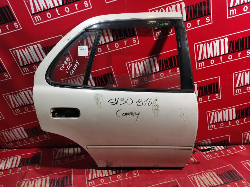 Дверь боковая Toyota Camry SV30 4S-FE 1990 задняя правая белый (б/у)